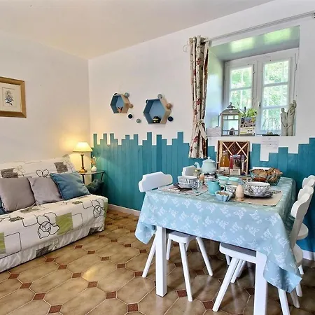 La Fontaine Airmeth Bed & Breakfast Ploërdut