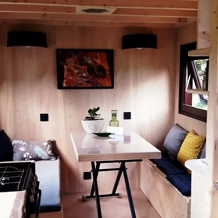 La Fontaine Airmeth Bed & Breakfast